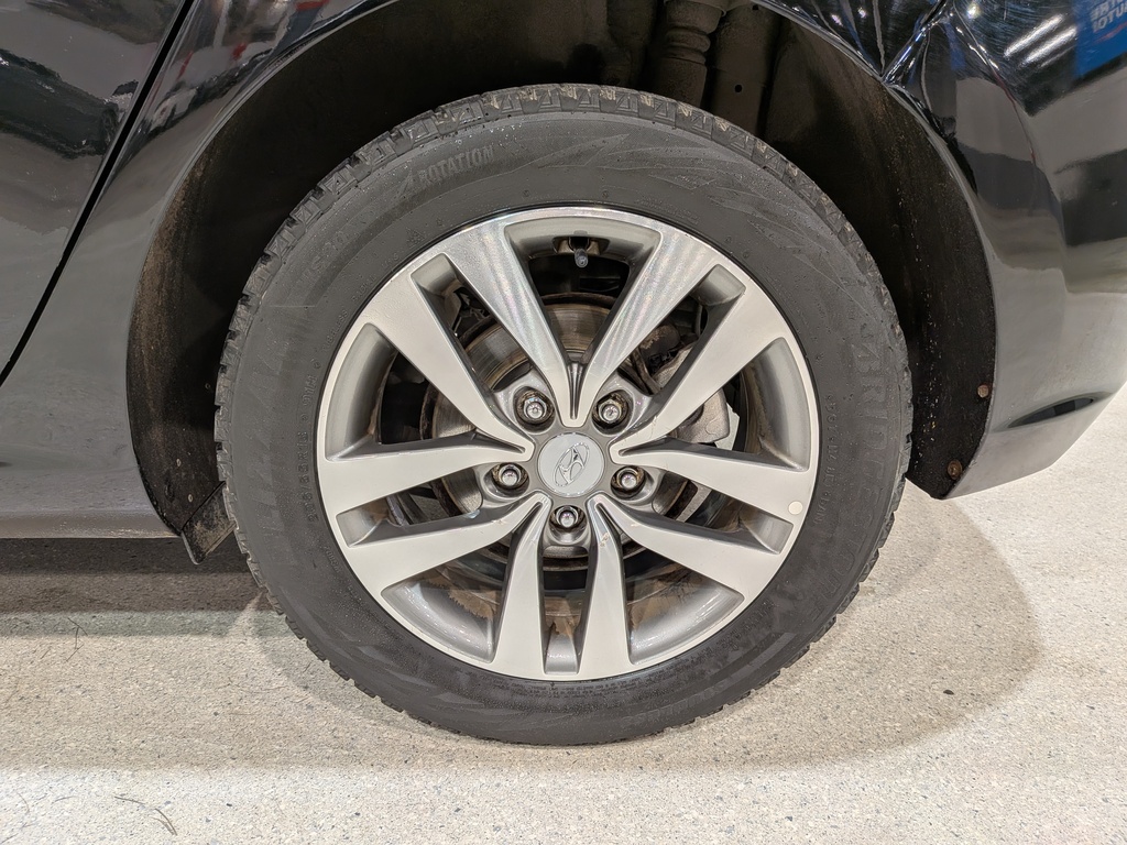 Hyundai Elantra GT 2018