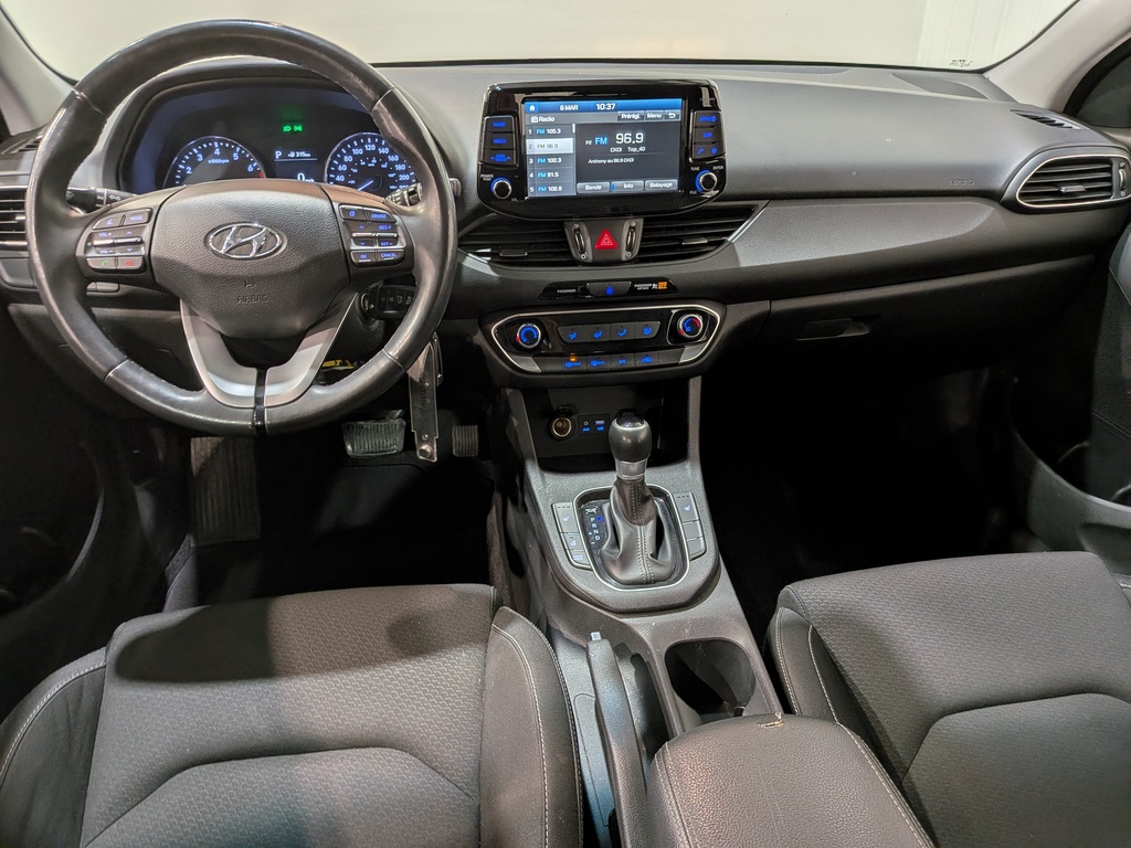Hyundai Elantra GT 2018