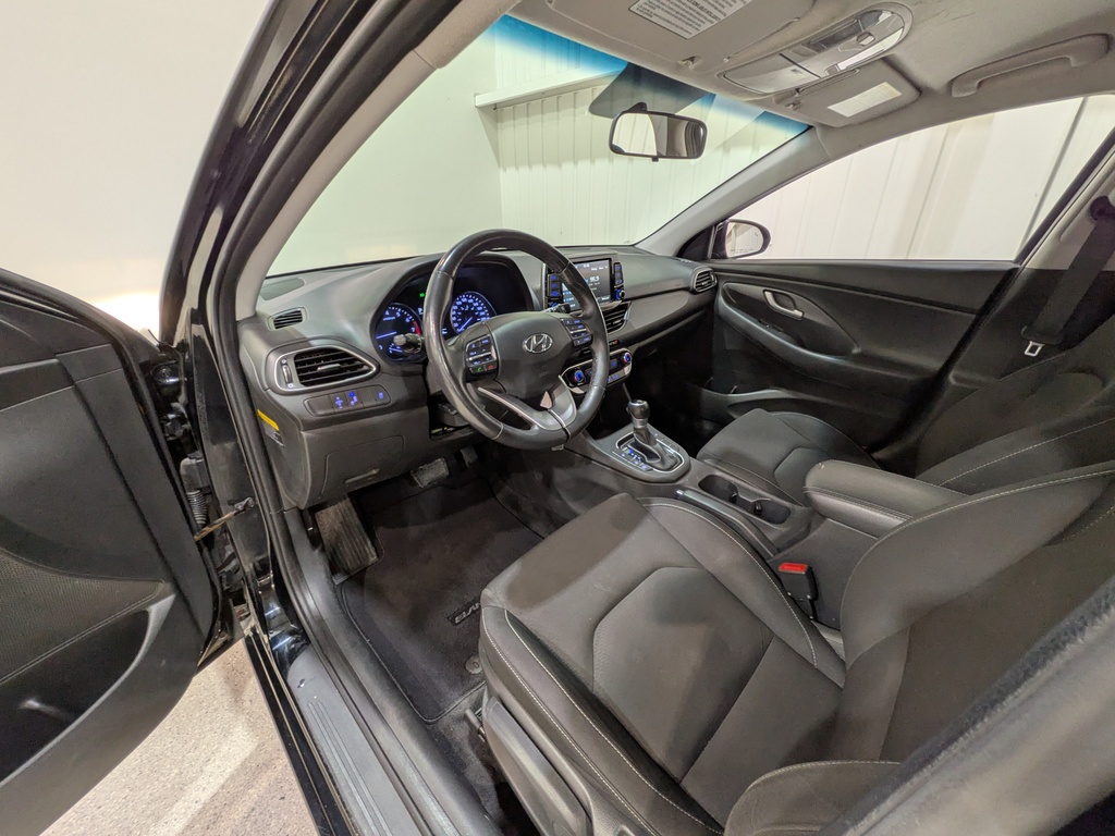 Hyundai Elantra GT 2018