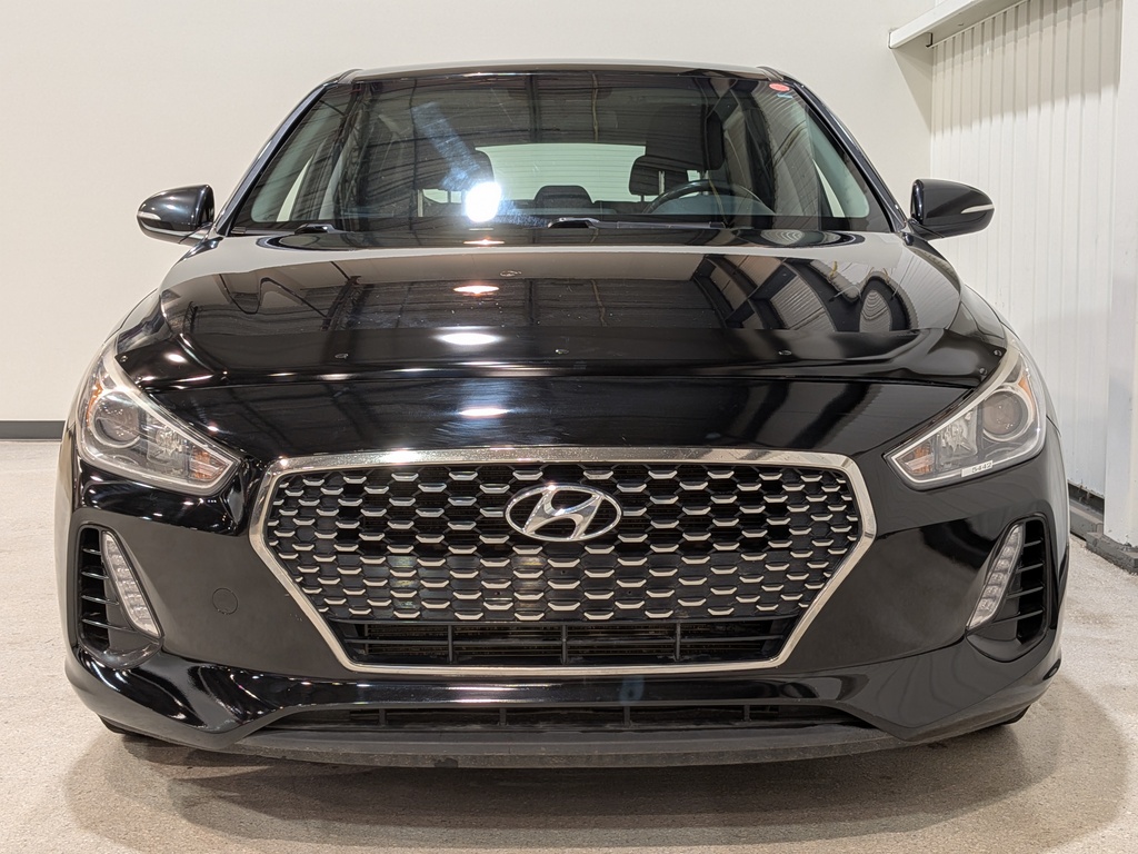 Hyundai Elantra GT 2018