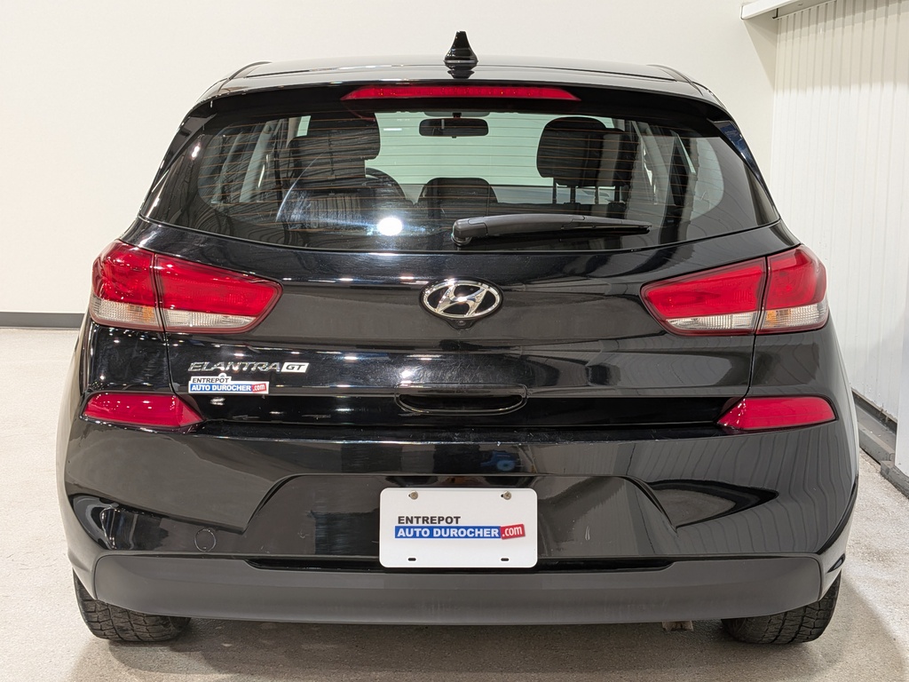 Hyundai Elantra GT 2018