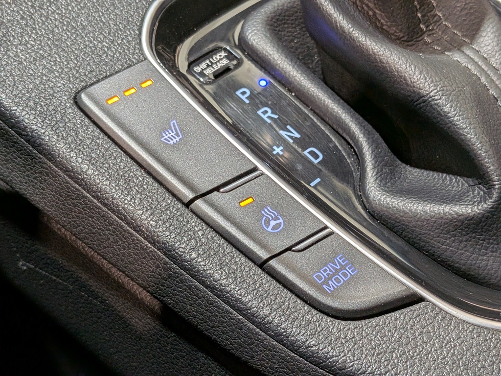 Hyundai Elantra GT 2018