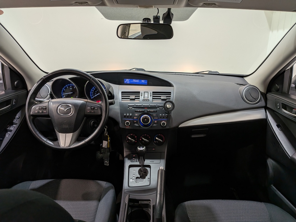 Mazda Mazda3 2012
