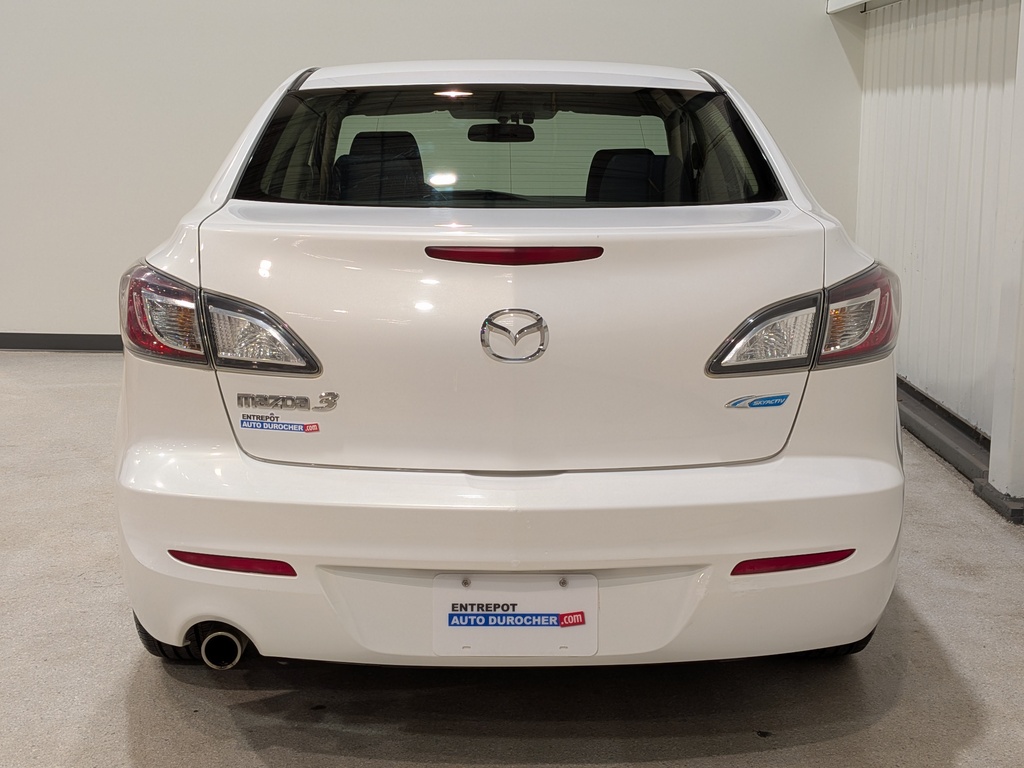 Mazda Mazda3 2012