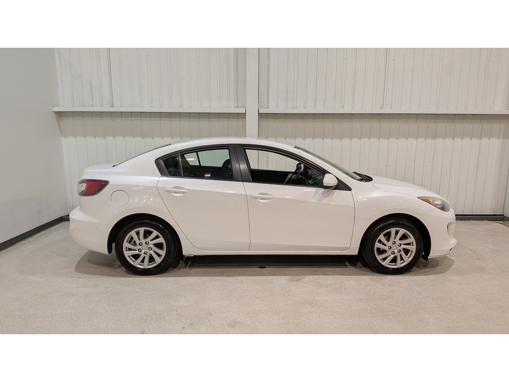 Mazda Mazda3 2012