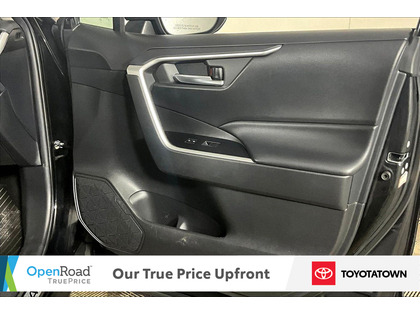 used 2020 Toyota RAV4 car, priced at $29,998