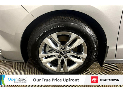 used 2025 Toyota Sienna car, priced at $63,998