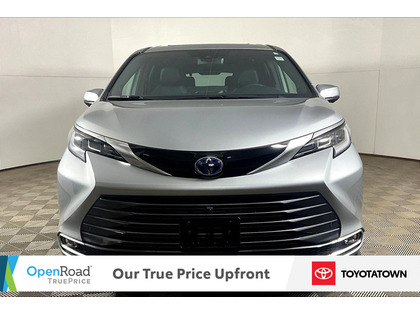 used 2025 Toyota Sienna car, priced at $63,998