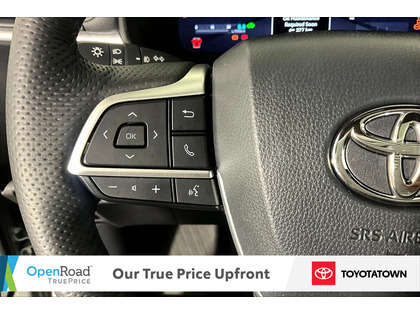 used 2025 Toyota Sienna car, priced at $63,998