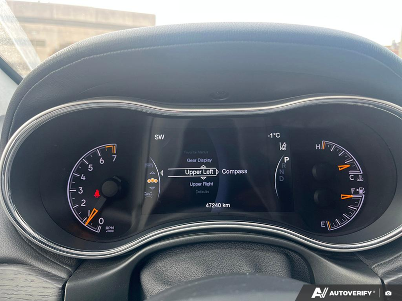 2021 Jeep Grand Cherokee - Gallery image 11