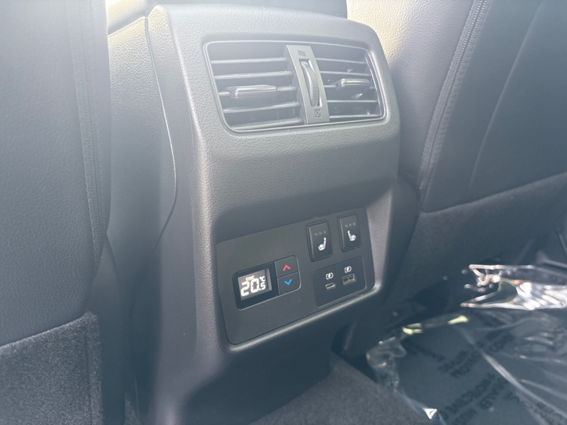 2023 Nissan Rogue - Gallery image 24