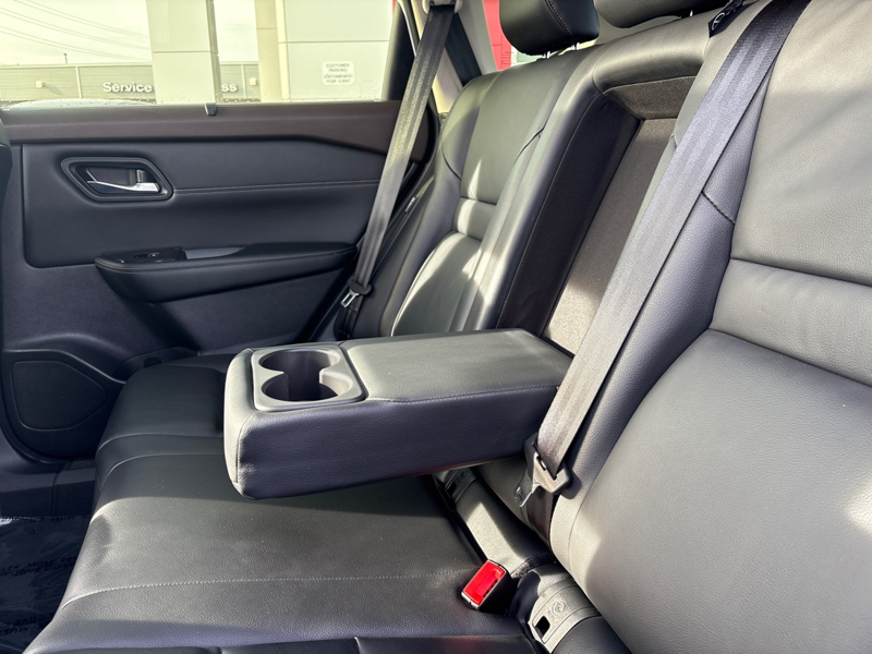 2023 Nissan Rogue - Gallery image 23