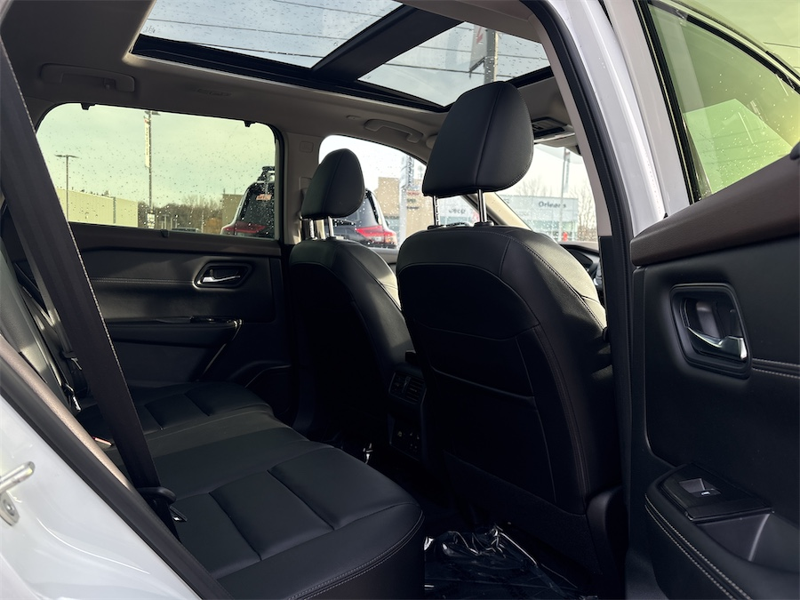 2023 Nissan Rogue - Gallery image 17