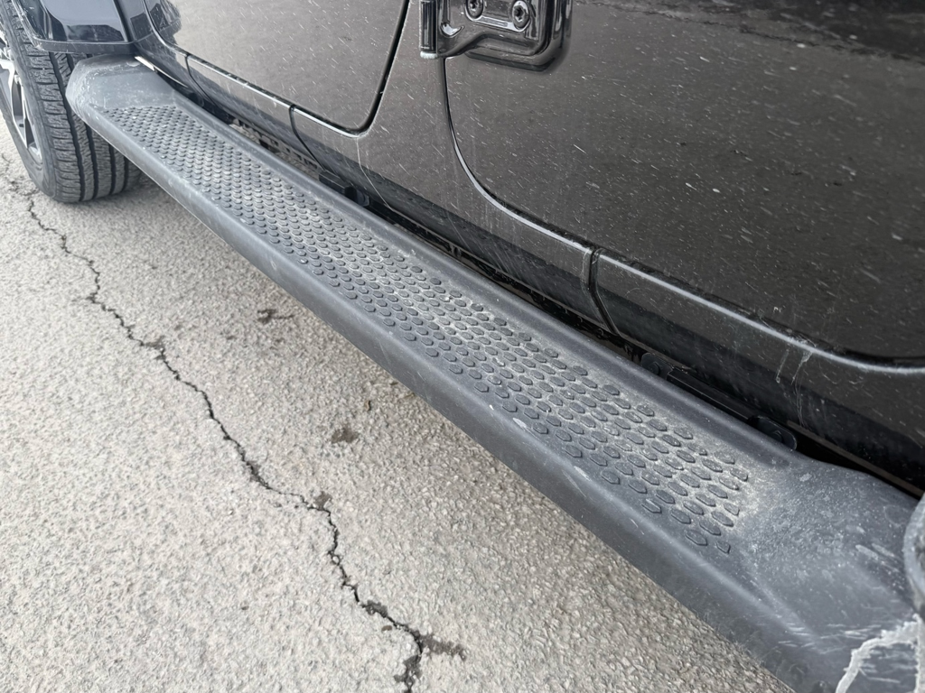 2024 Jeep Wrangler 4xe - Gallery image 9