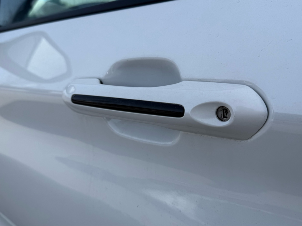 2020 Ford Explorer - Gallery image 9