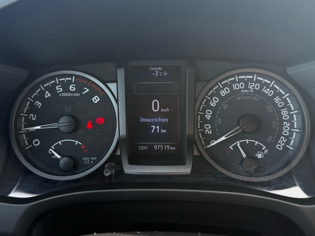 2022 Toyota Tacoma - Gallery image 17