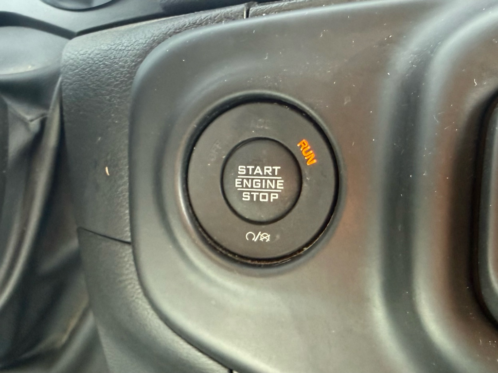 2022 Jeep Wrangler Unlimited - Gallery image 18