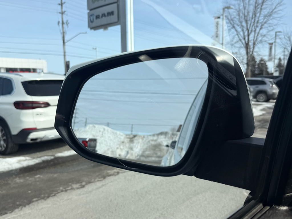 2022 Toyota Tacoma - Gallery image 10