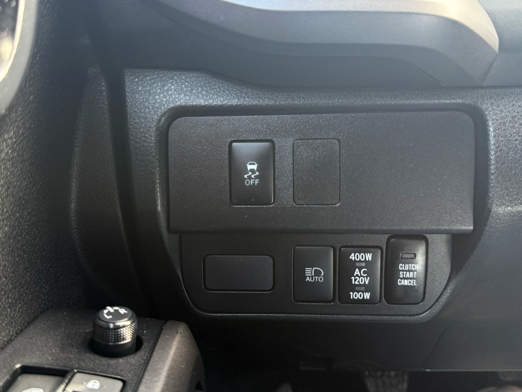 2022 Toyota Tacoma - Gallery image 14