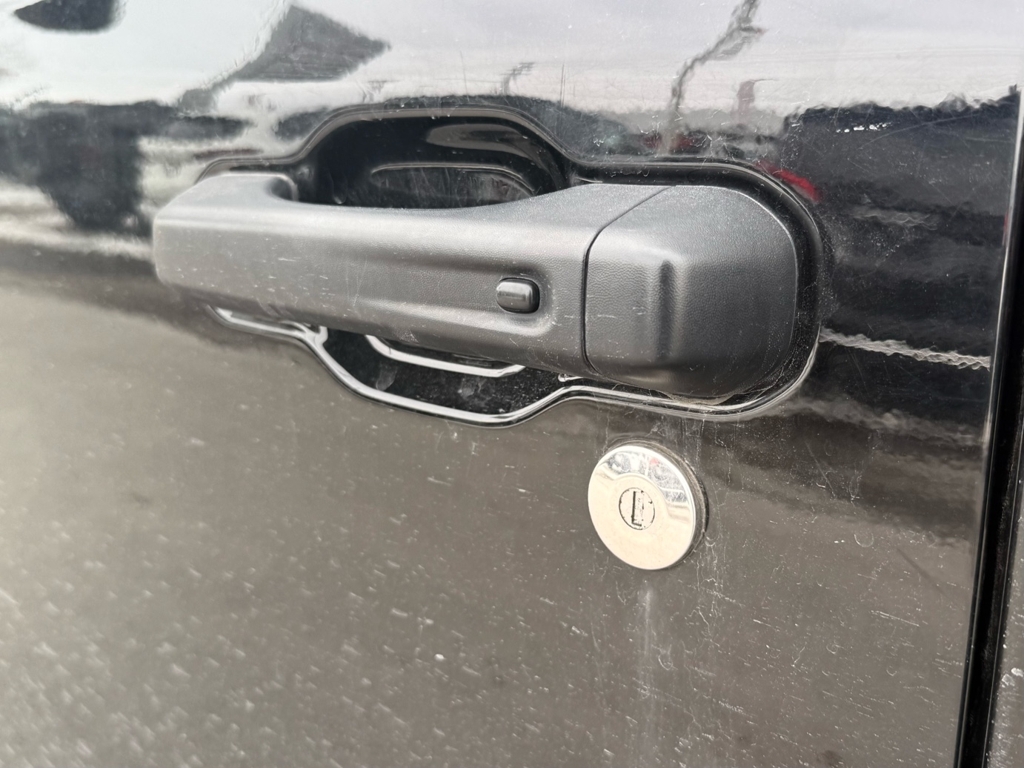 2024 Jeep Wrangler 4xe - Gallery image 10