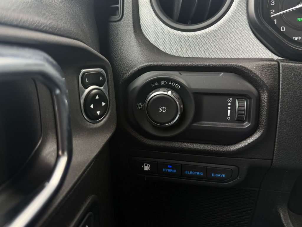 2024 Jeep Wrangler 4xe - Gallery image 14
