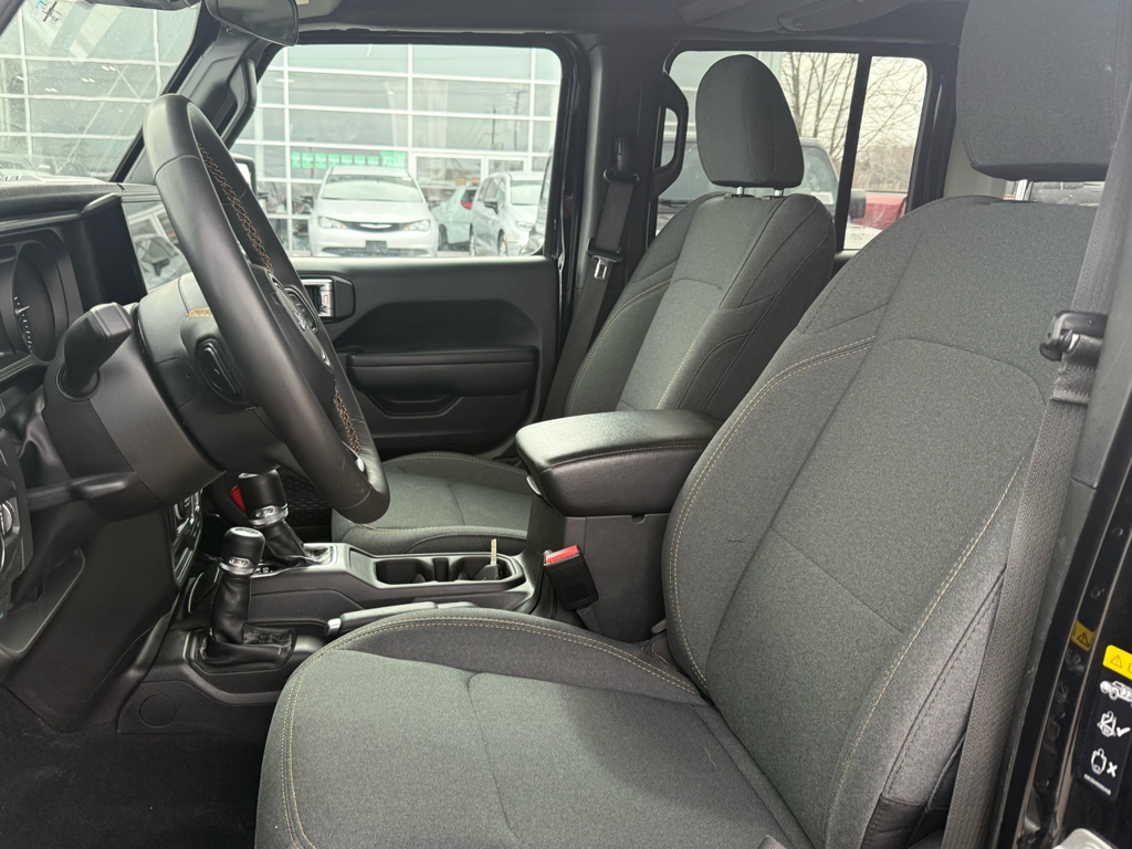 2024 Jeep Wrangler 4xe - Gallery image 12