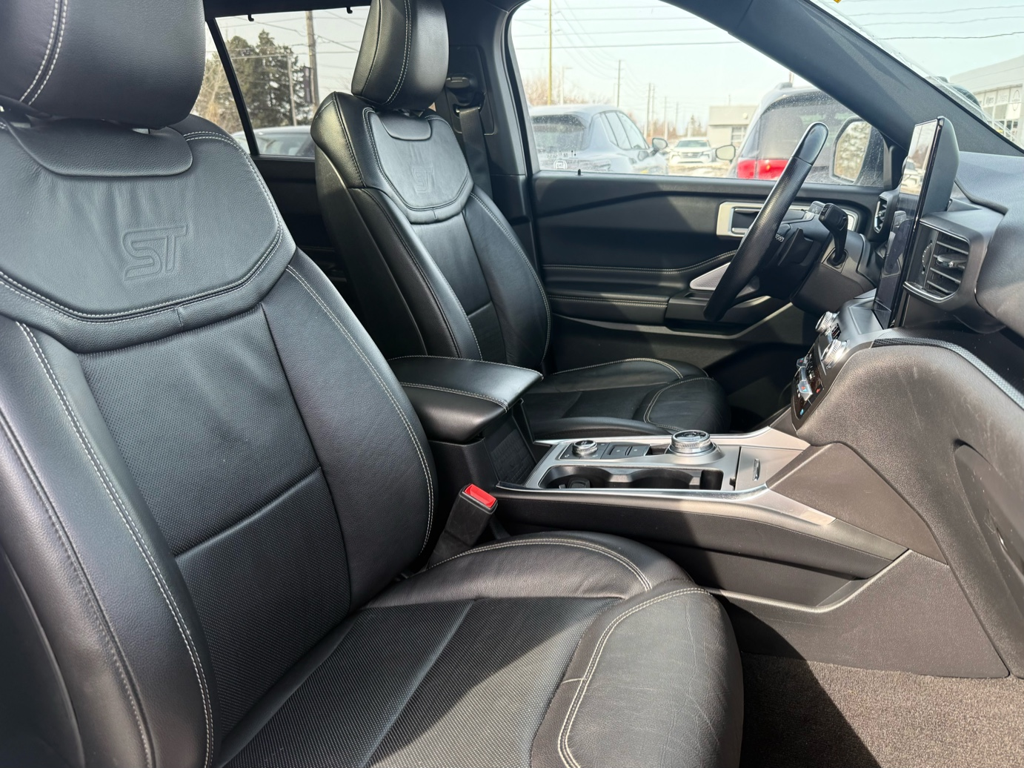 2020 Ford Explorer - Gallery image 23