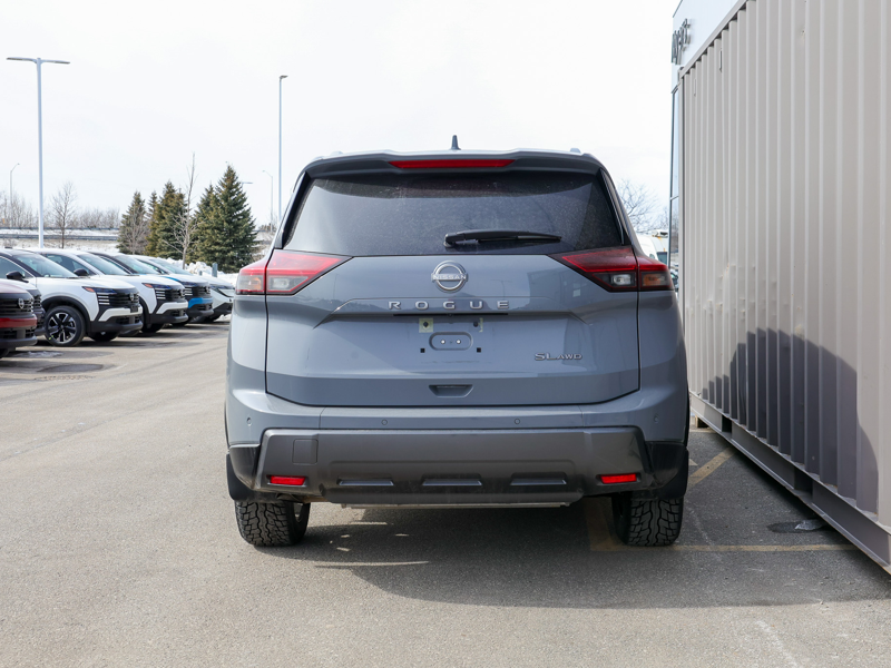 2025 Nissan Rogue - Gallery image 2