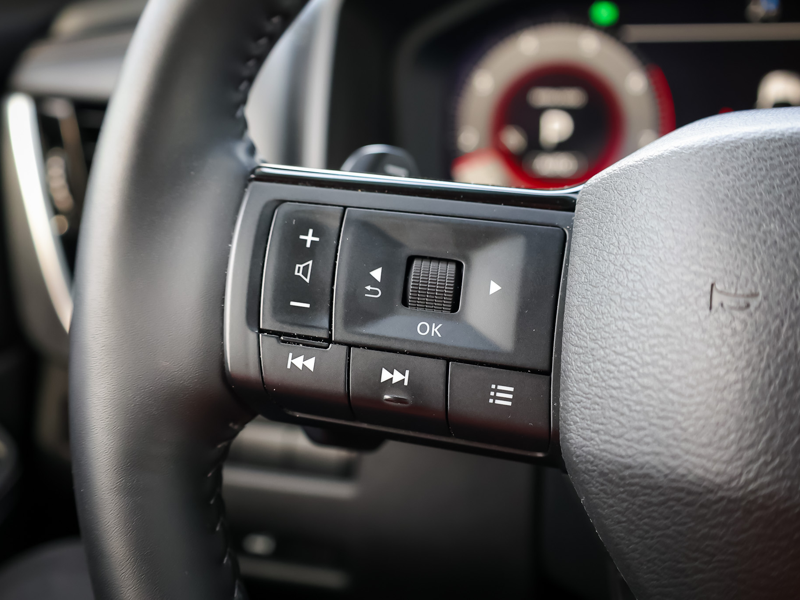 2025 Nissan Rogue - Gallery image 16