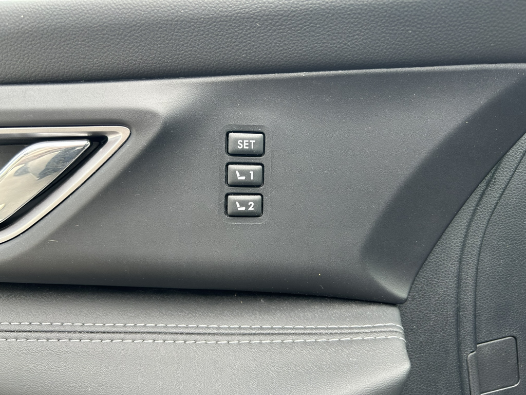 2023 Subaru Ascent - Gallery image 14