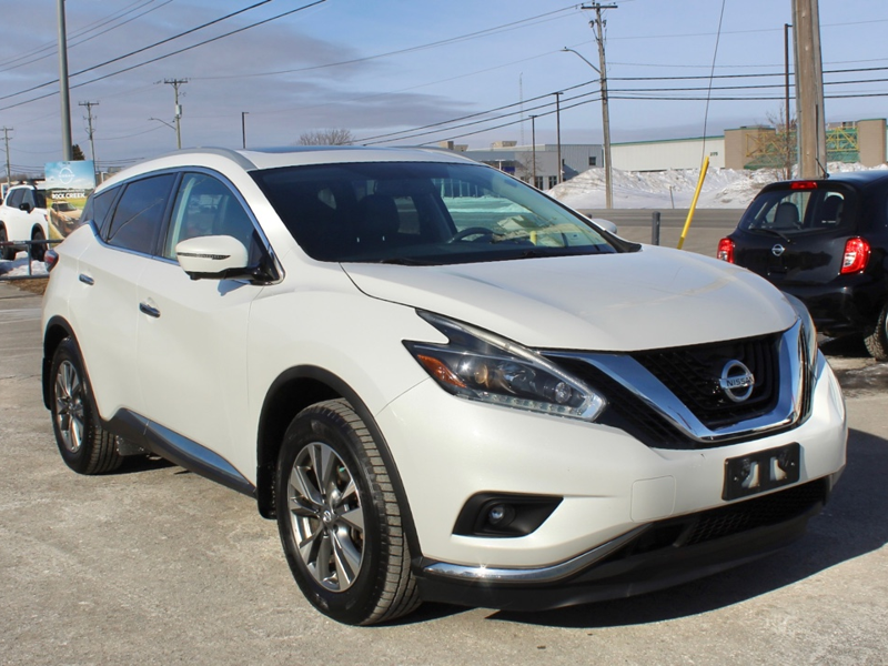 2018 Nissan Murano - Gallery image 2