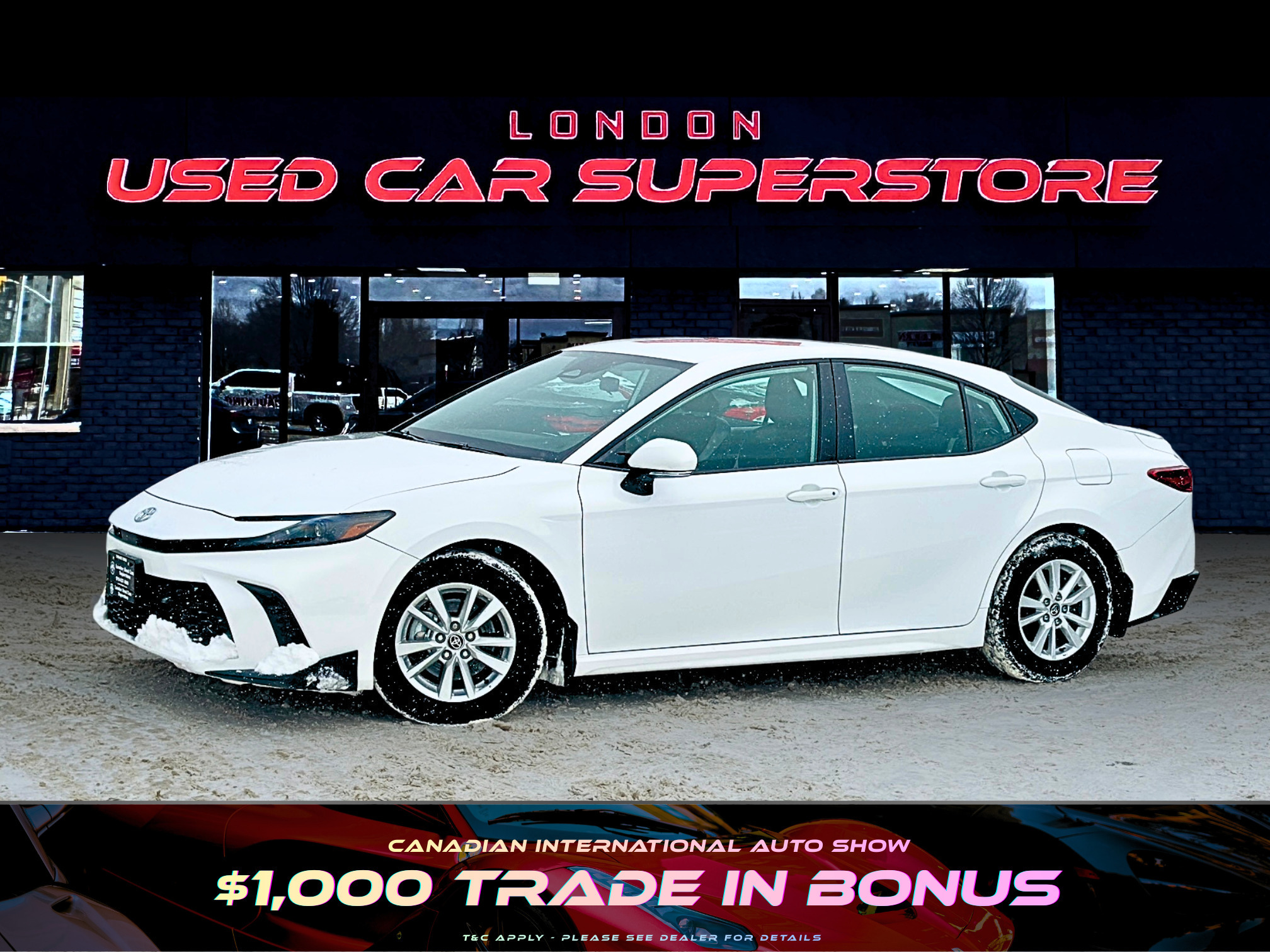 Toyota Camry SE FWD 2025