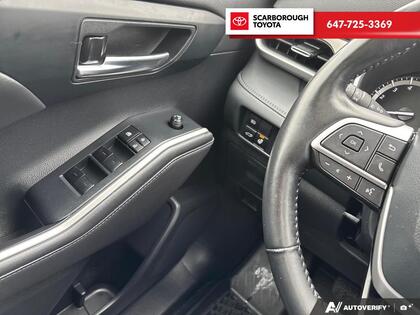 used 2022 Toyota Highlander car, priced at $42,995