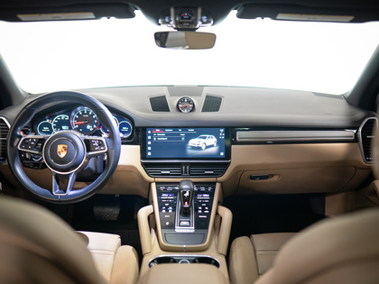 used 2022 Porsche Cayenne car, priced at $61,900