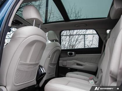 used 2022 Kia Sorento Plug-In Hybrid car, priced at $35,899