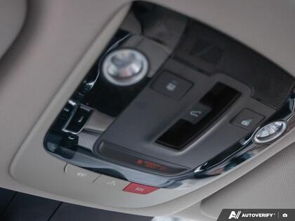 used 2022 Kia Sorento Plug-In Hybrid car, priced at $35,899