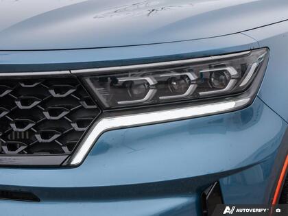 used 2022 Kia Sorento Plug-In Hybrid car, priced at $35,899