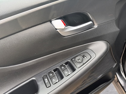 used 2023 Hyundai Santa Fe car, priced at $32,008