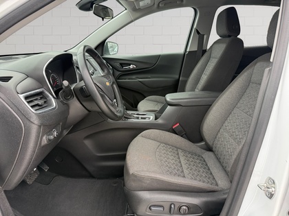 used 2024 Chevrolet Equinox car, priced at $25,157