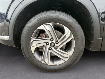 used 2023 Hyundai Santa Fe car, priced at $32,008