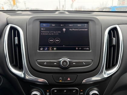 used 2024 Chevrolet Equinox car, priced at $25,157