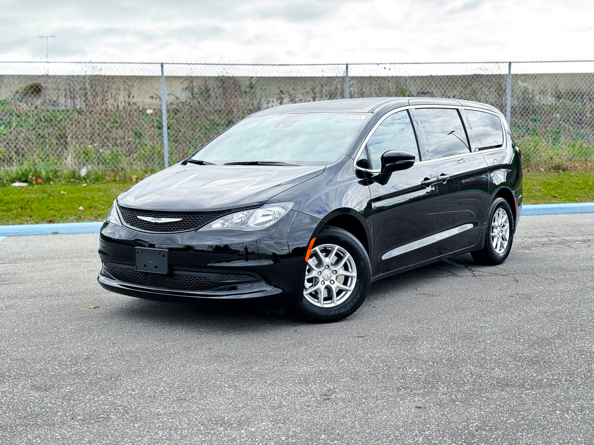 2025 Chrysler Grand Caravan