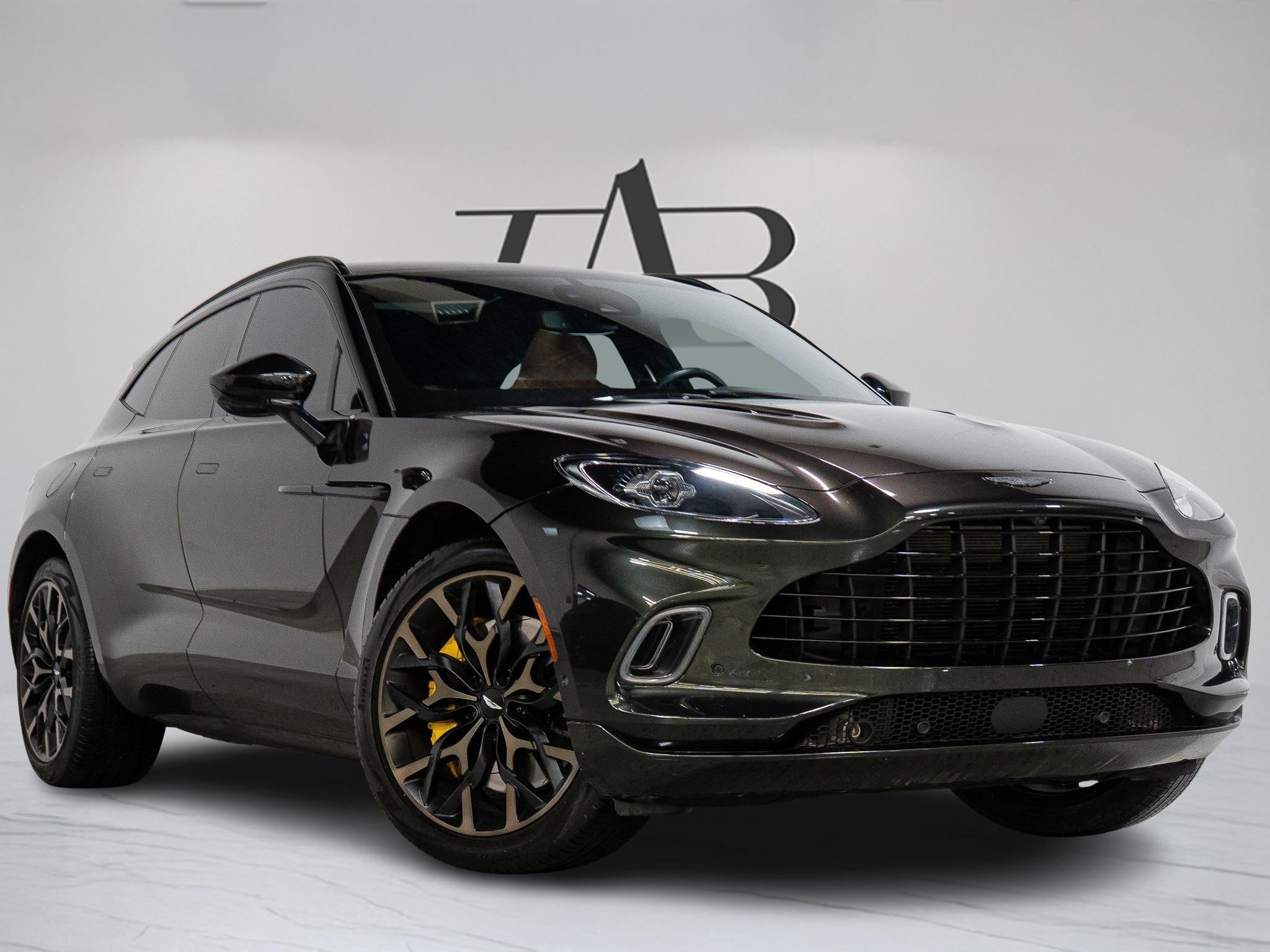 2022 Aston Martin DBX