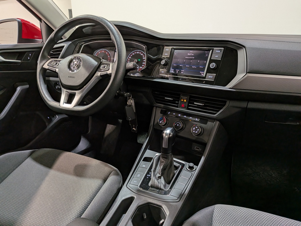 Volkswagen Jetta 2019