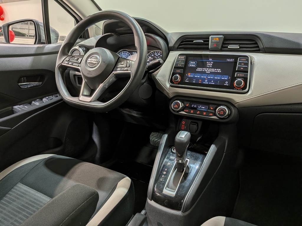 Nissan Versa 2021