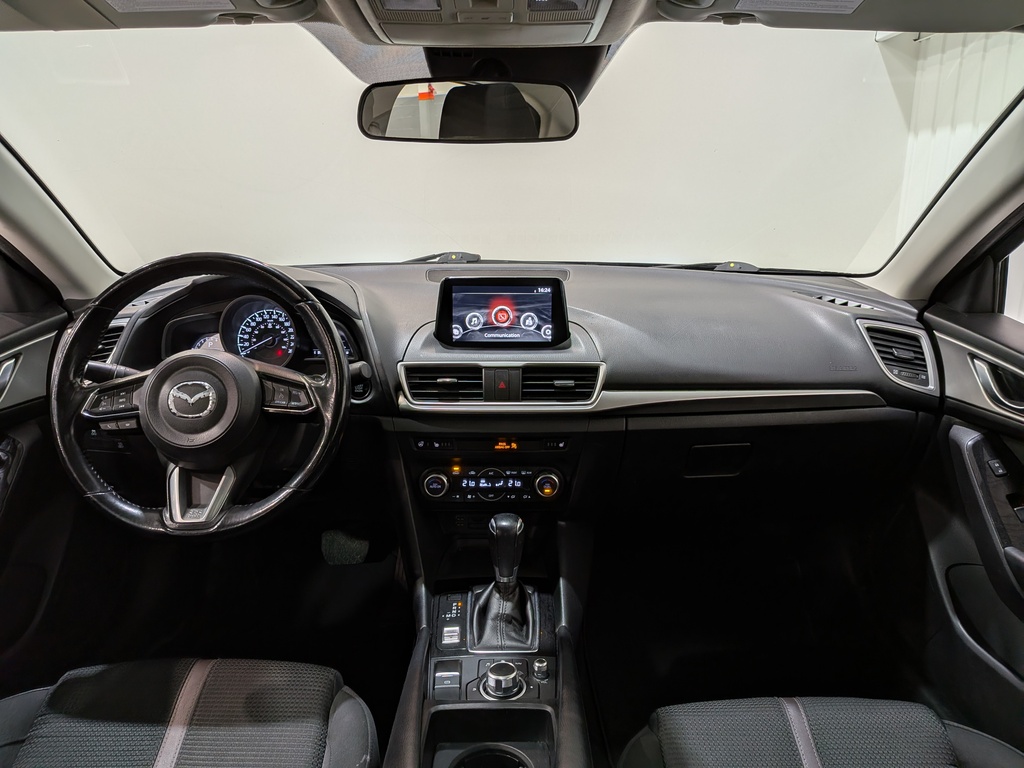 Mazda Mazda3 2018