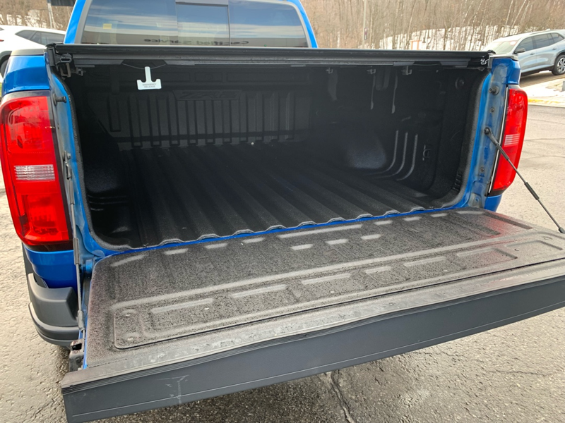 2022 Chevrolet Colorado - Gallery image 10