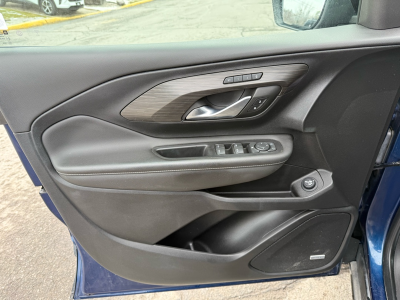 2023 GMC Terrain - Gallery image 13