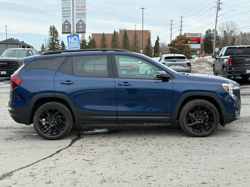 2023 GMC Terrain - Gallery image 1