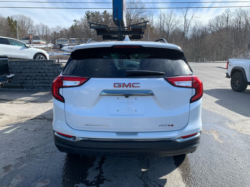 2023 GMC Terrain - Gallery image 3